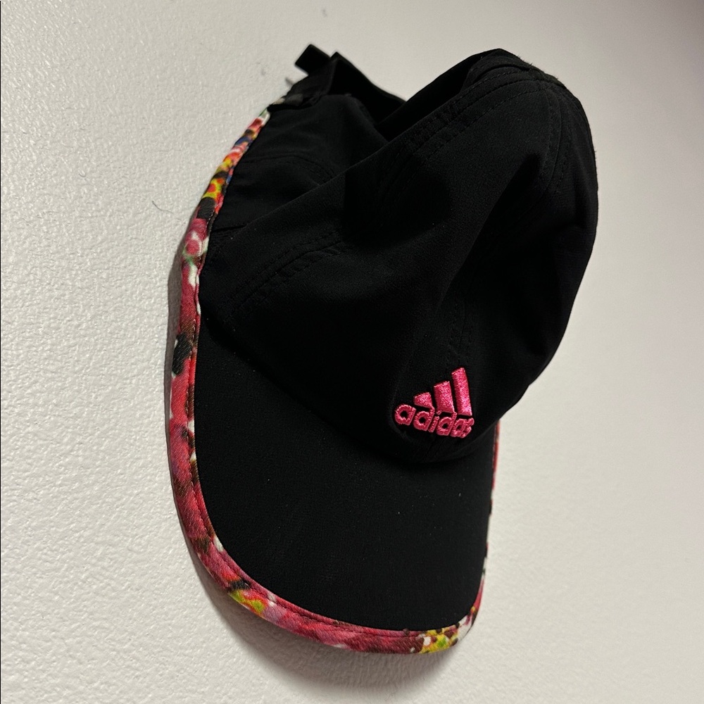 adidas Black Cap with Hot Pink Logo and Floral Brim Velcro women’s - Picture 3 of 4